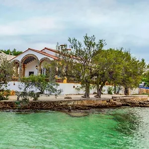  Villa Beachfront Es Clot España